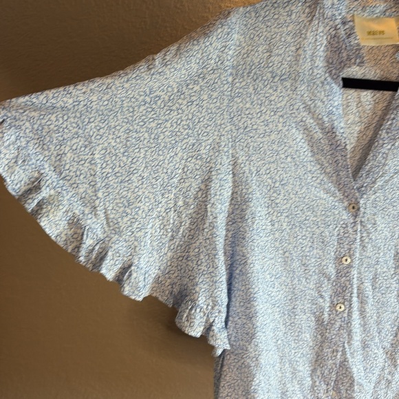 Anthropologie Maeve Blue Botanical Print top/ Size small - Picture 6 of 10